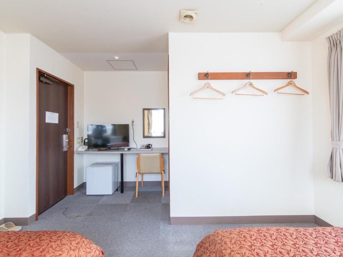 Tabist Rays Hotel Yakata Миядзаки Экстерьер фото